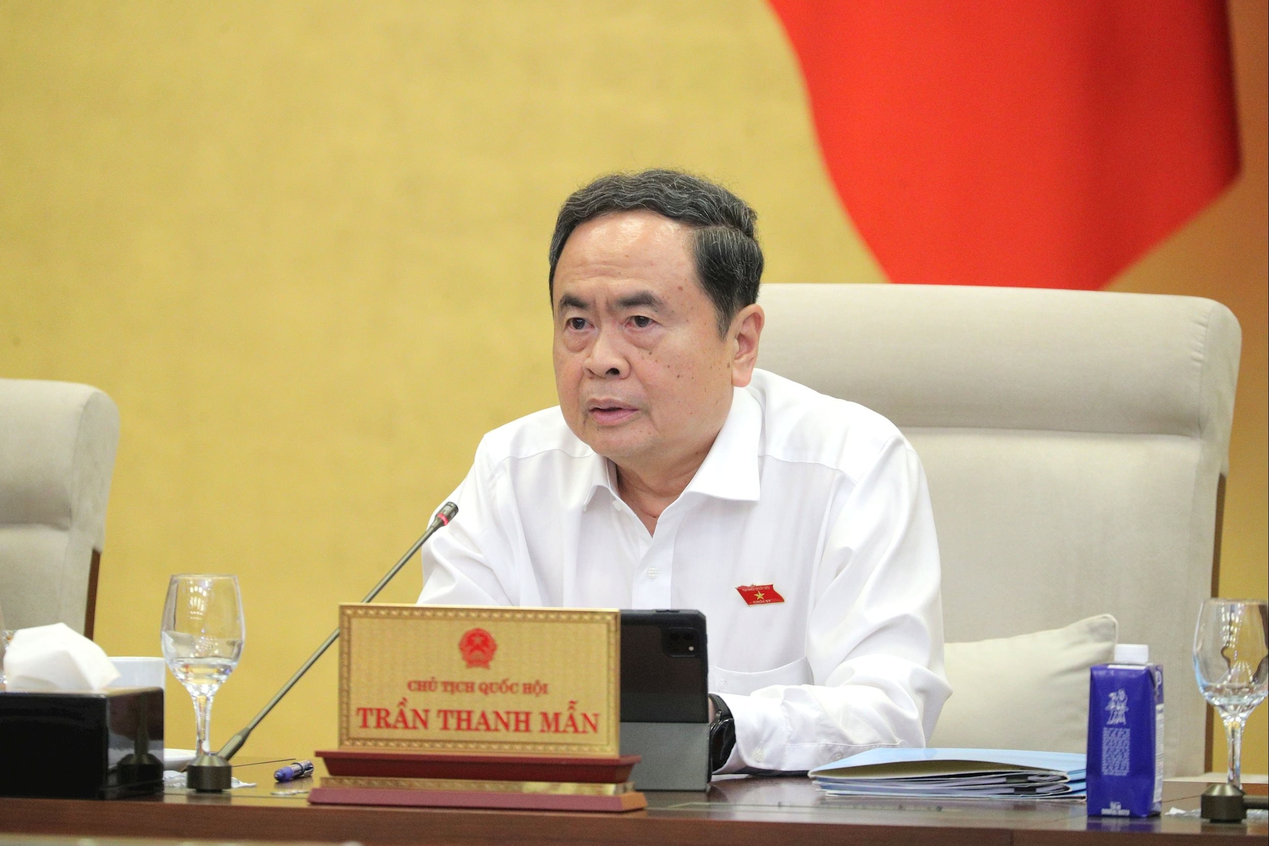 chu-tich-quoc-hoi-tran-thanh-man-2.jpg