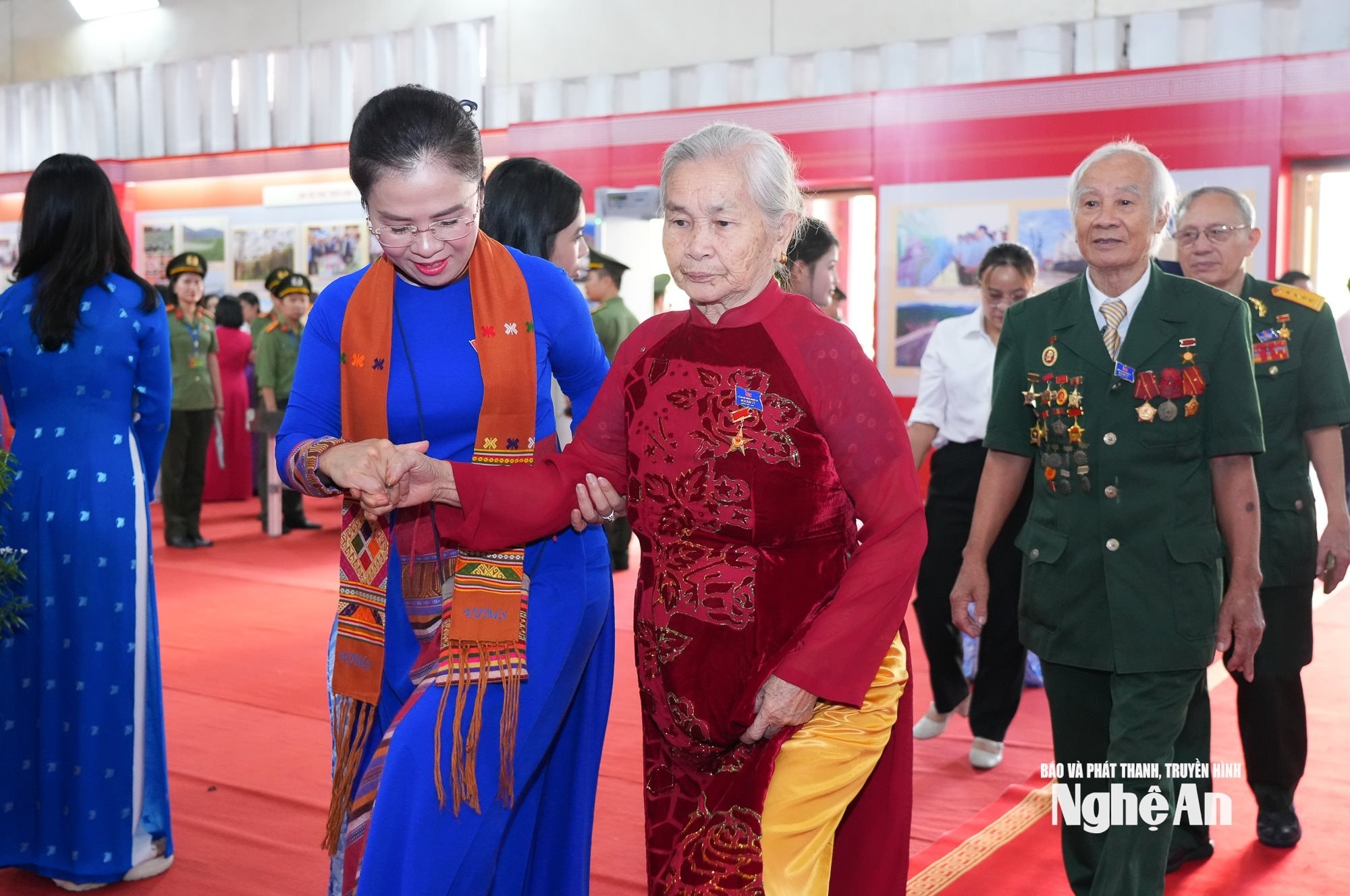bna_dai-hoi-dang-29.jpg