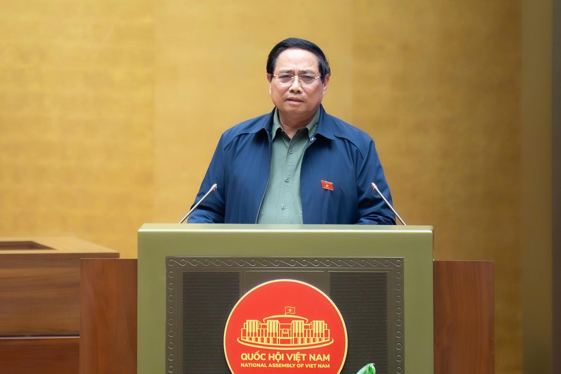 202510301612240712-z7171400231645-c28b219101e7bfcd50918ae3a76ffe3f-2738.jpg?width=0&s=vSyTeH3L2RSjWBQXdzehTg