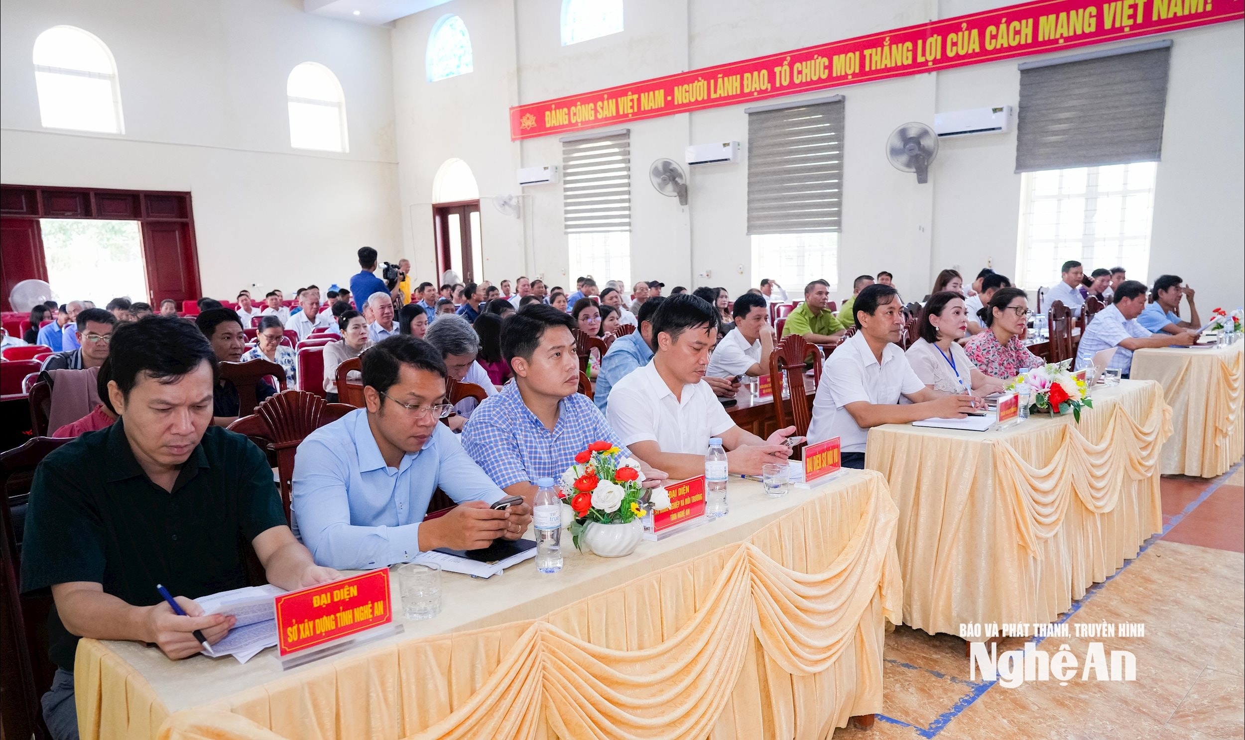 bna_-dai-bieu-du.jpg