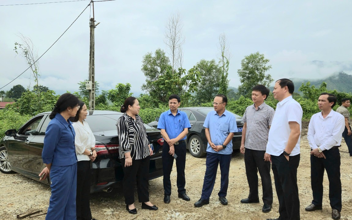 HĐND tỉnh giám sát việc thực hiện Chương trình mục tiêu quốc gia giảm nghèo bền vững tại các xã Quế Phong, Tiền Phong, Mường Quàng, Thông Thụ, Tri Lễ