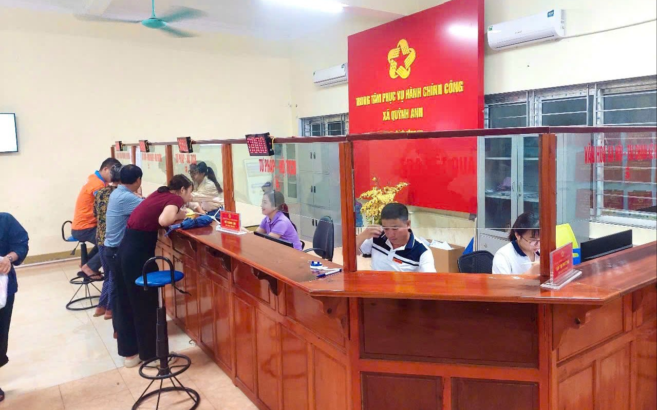 UBND tỉnh Nghệ An trả lời kiến nghị của cử tri xã Quỳnh Anh về việc ủy quyền ký văn bản tại Trung tâm dịch vụ hành chính công cấp xã