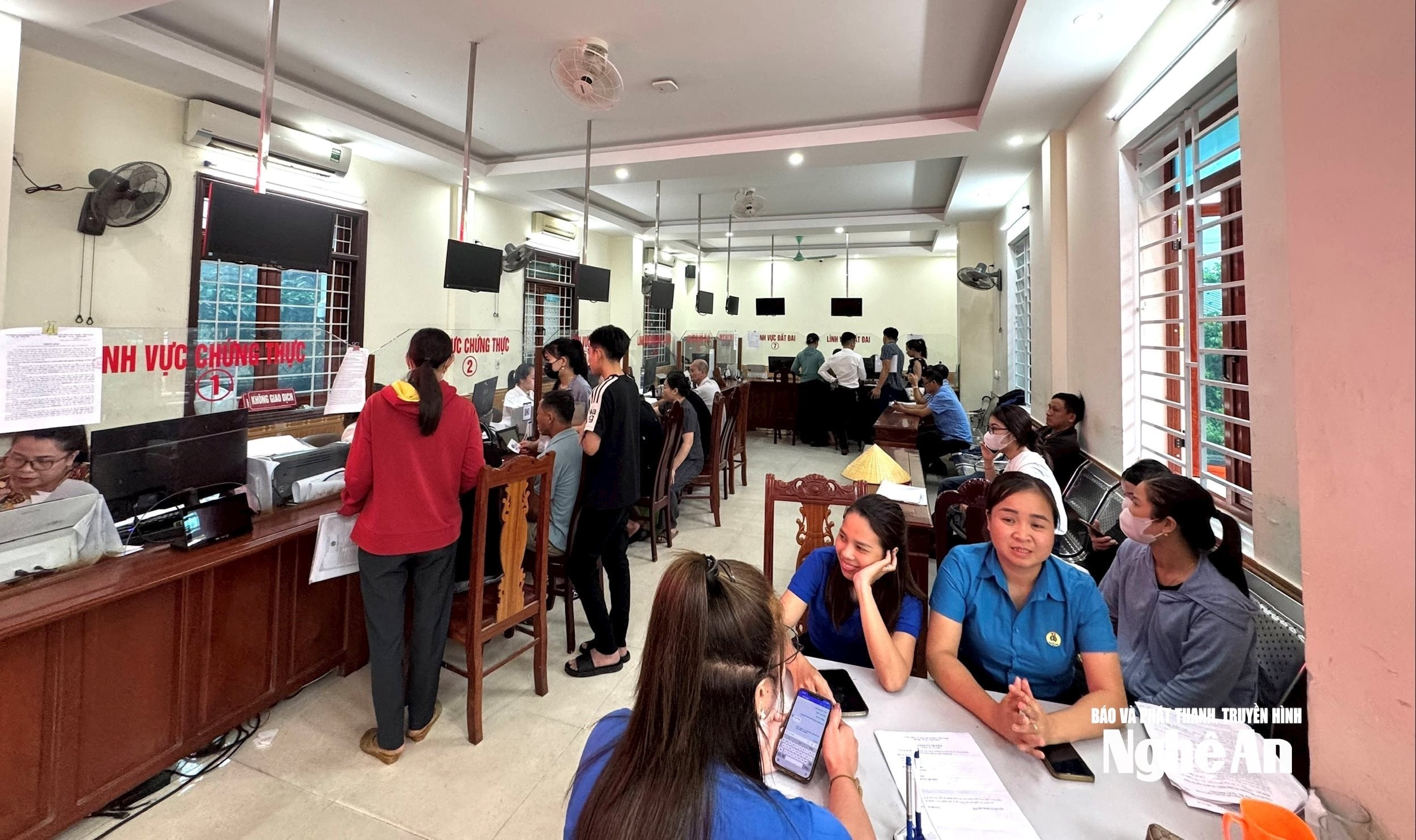 Tạo lập cơ sở dữ liệu phục vụ chuyển đổi số trong cơ quan nhà nước