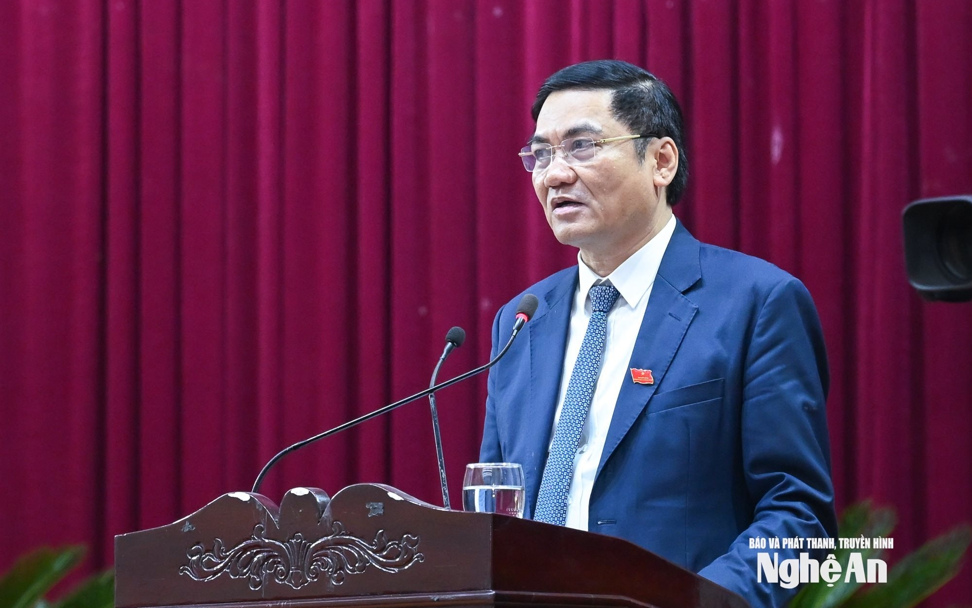 Chủ tịch HĐND tỉnh Hoàng Nghĩa Hiếu đề nghị UBND tỉnh xây dựng kế hoạch thực hiện 12 nhóm nhiệm vụ trọng tâm năm 2026