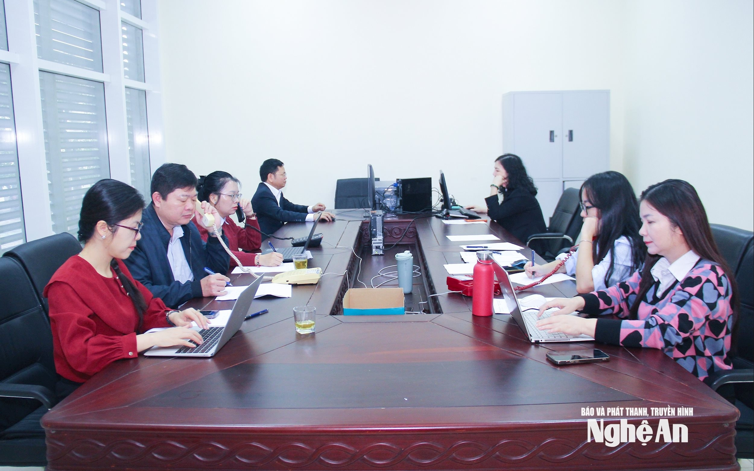 Tiếp tục phát huy hiệu quả của đường dây điện thoại trực tuyến tại kỳ họp HĐND tỉnh