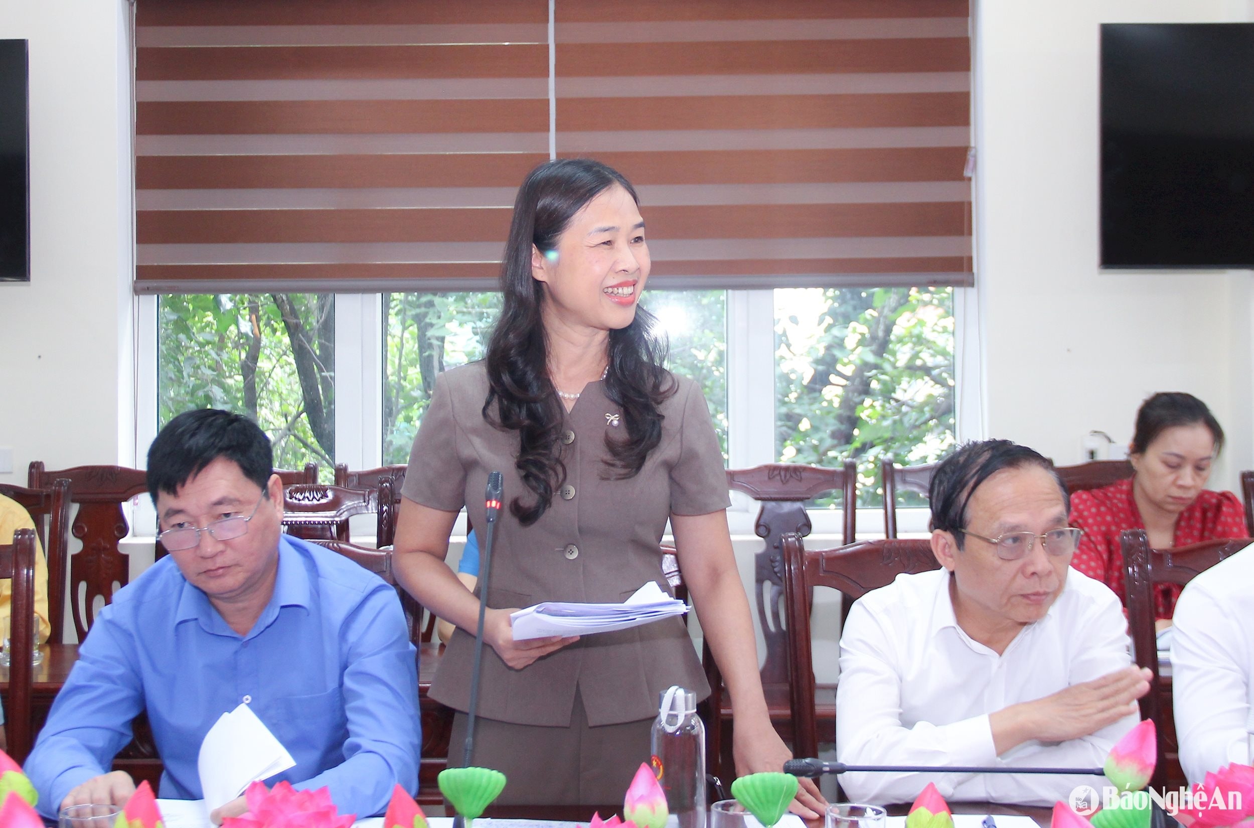 bna_-dong-chi-nguyen-thi-quynh-hoa-uy-vien-ban-chap-.jpg