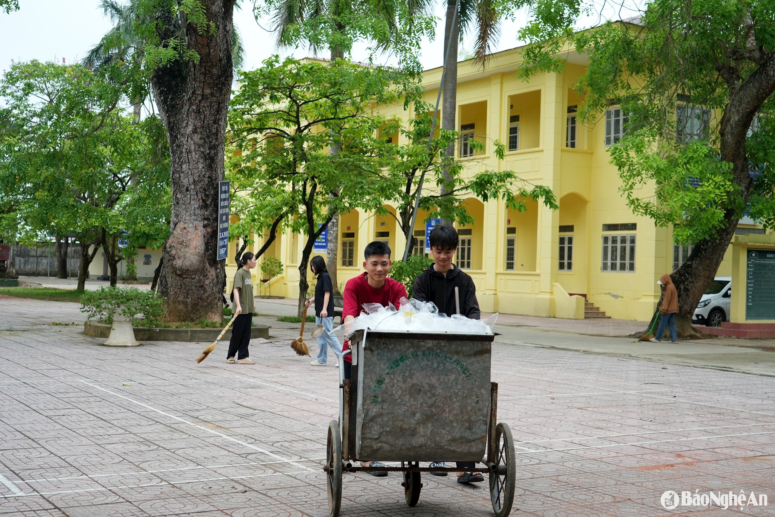 bna_anh-my-ha-12-.jpg