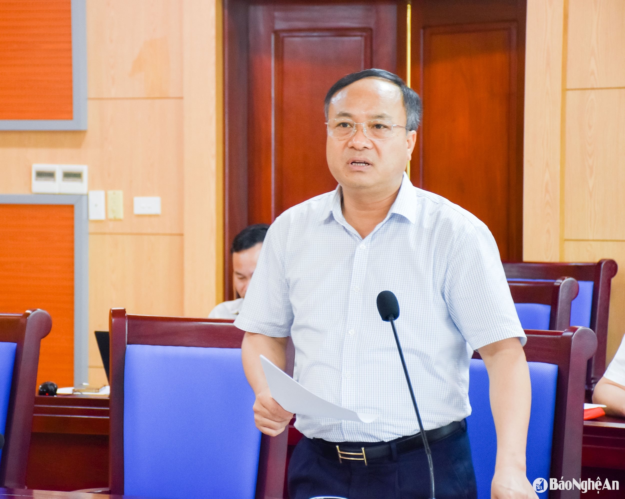 bna_-a-hung.jpg