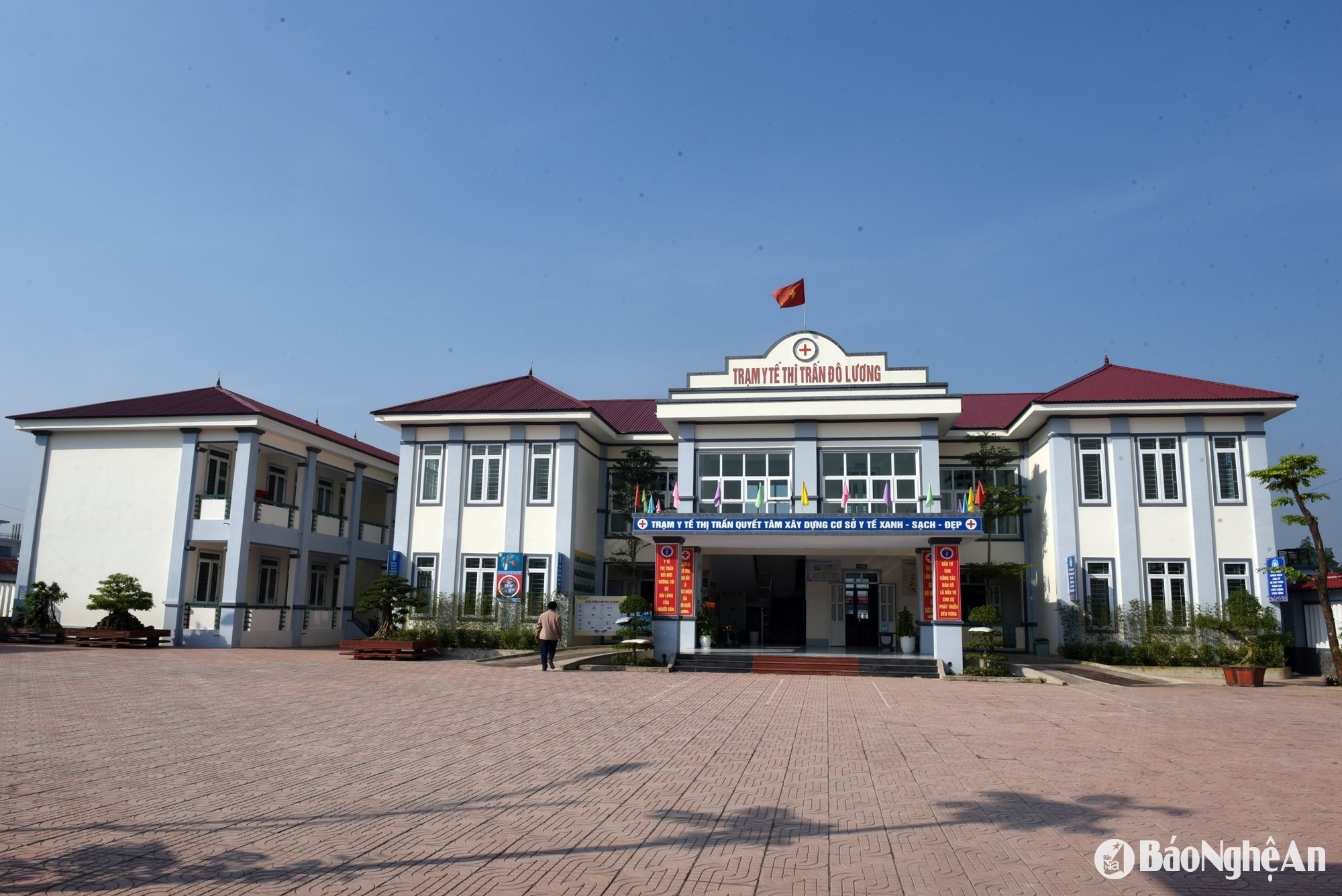 bna_co-so-vat-chat-cua-tram-y-te-thi-tran-do-luong-rat-khang-trang-sach-dep-...-giong-nhu-mot-benh-vien-thu-nho.-anh-thanh-chung.jpg