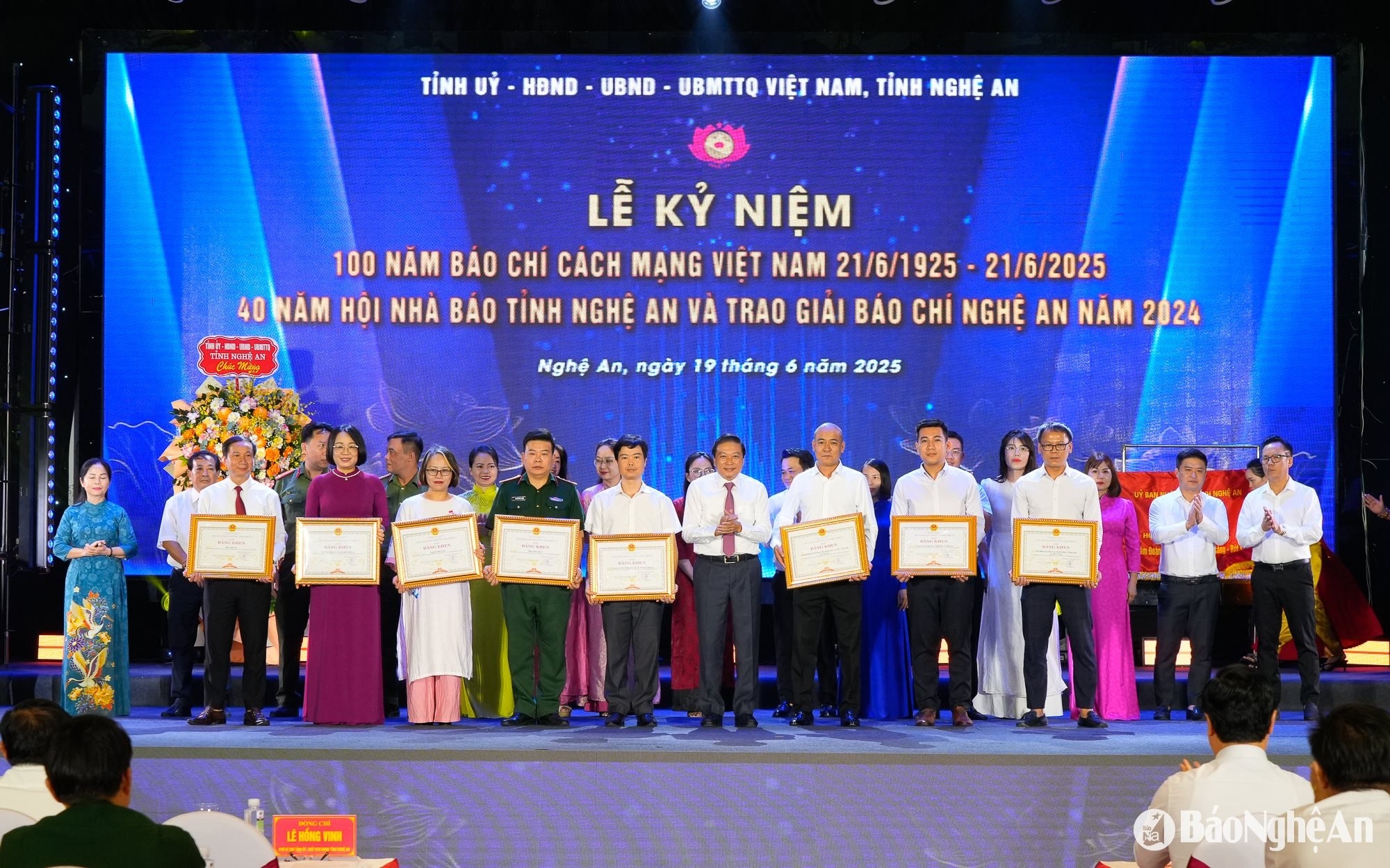 bna_giai-bao-chi-tinh-24.jpg