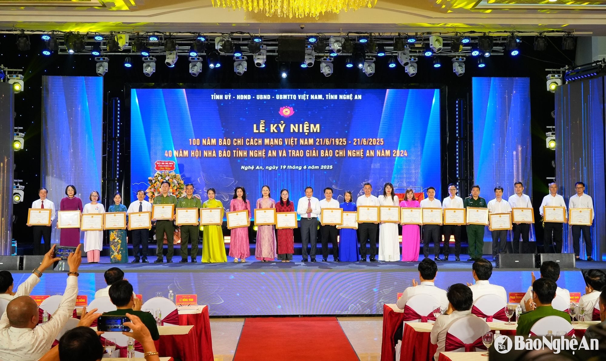 bna_giai-bao-chi-tinh-25.jpg