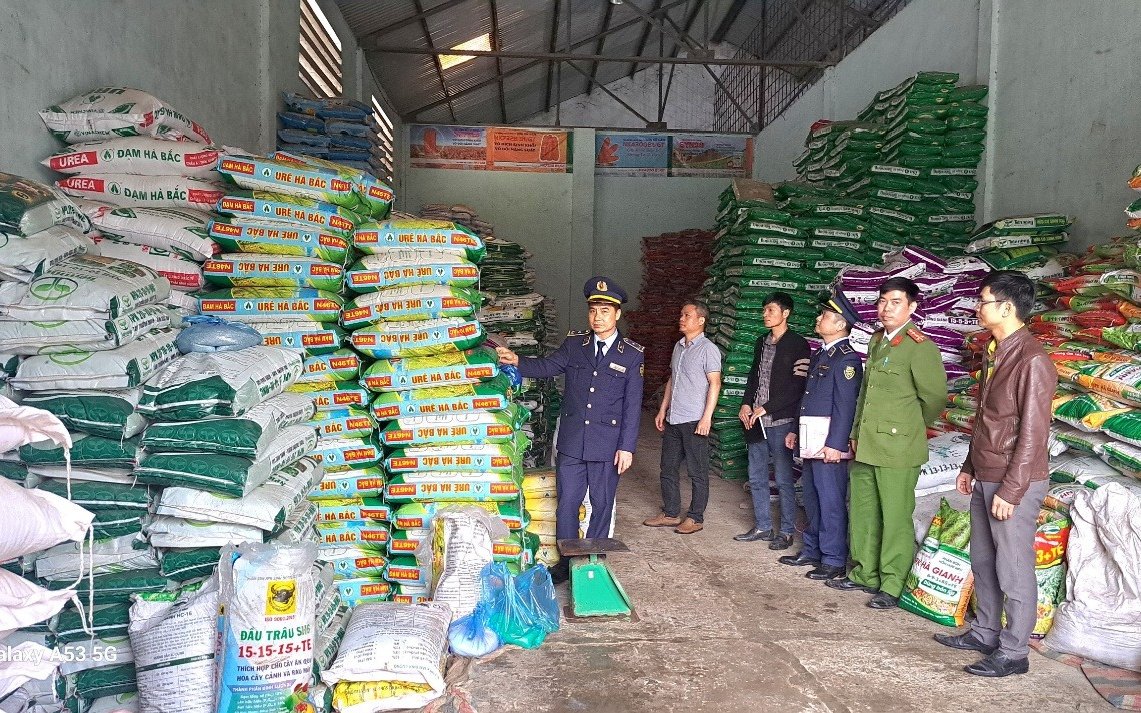 Quan tâm tăng cường công tác kiểm tra vật tư nông nghiệp