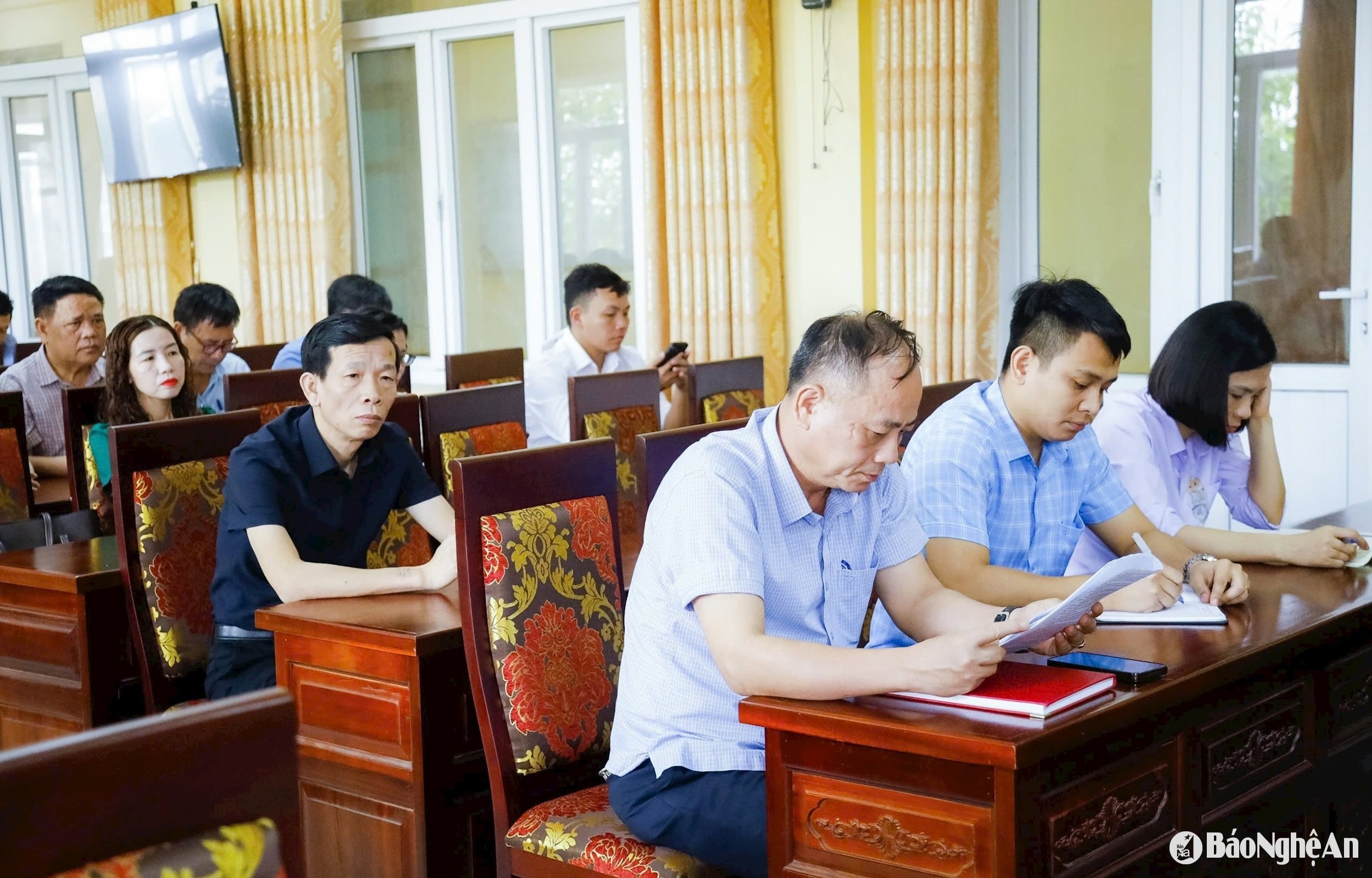 bna_-du-hoi-nghi.jpg