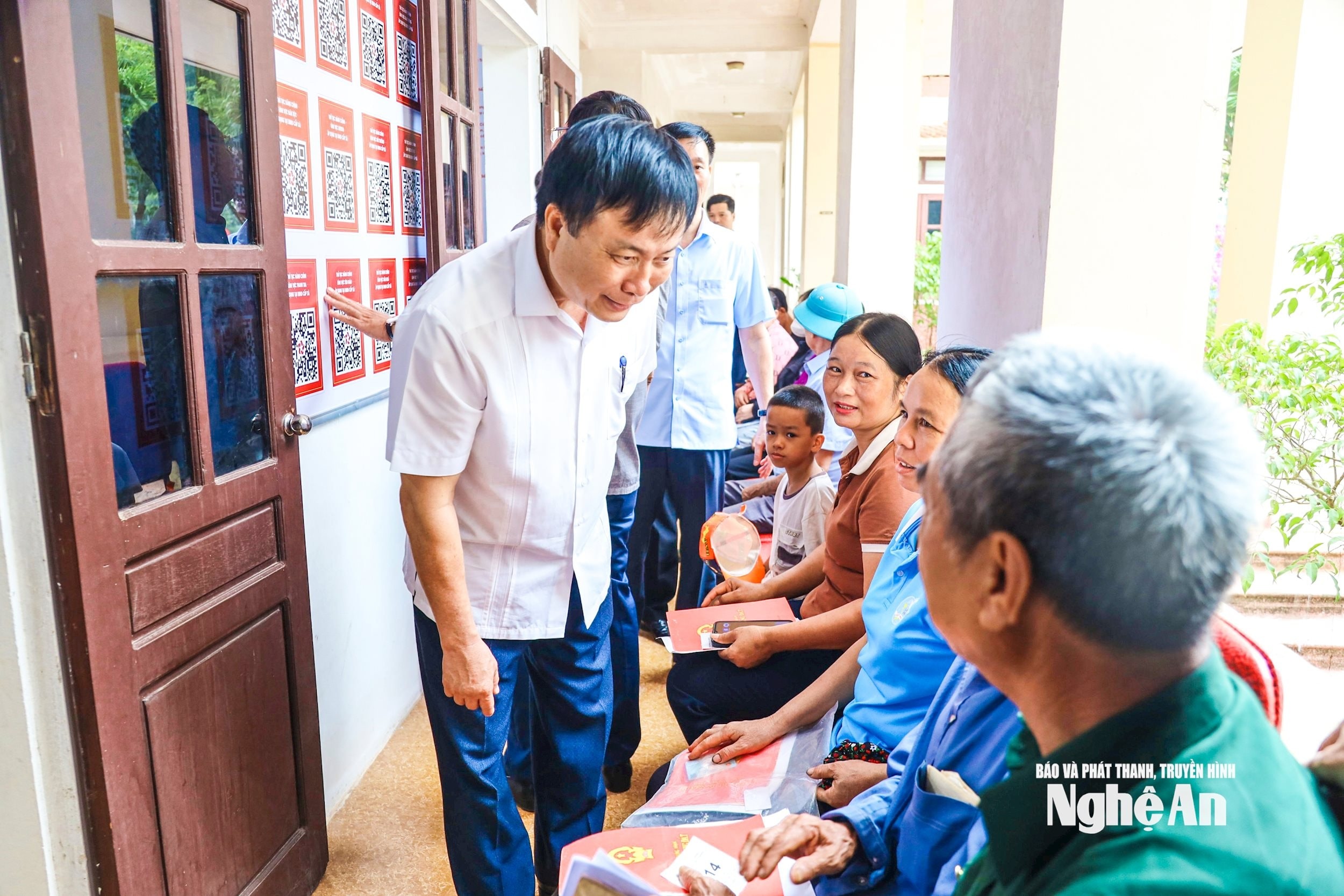 bna_ptc-bui-dinh-long-kiem-tra-anh-thanh-le-1-(1).jpg