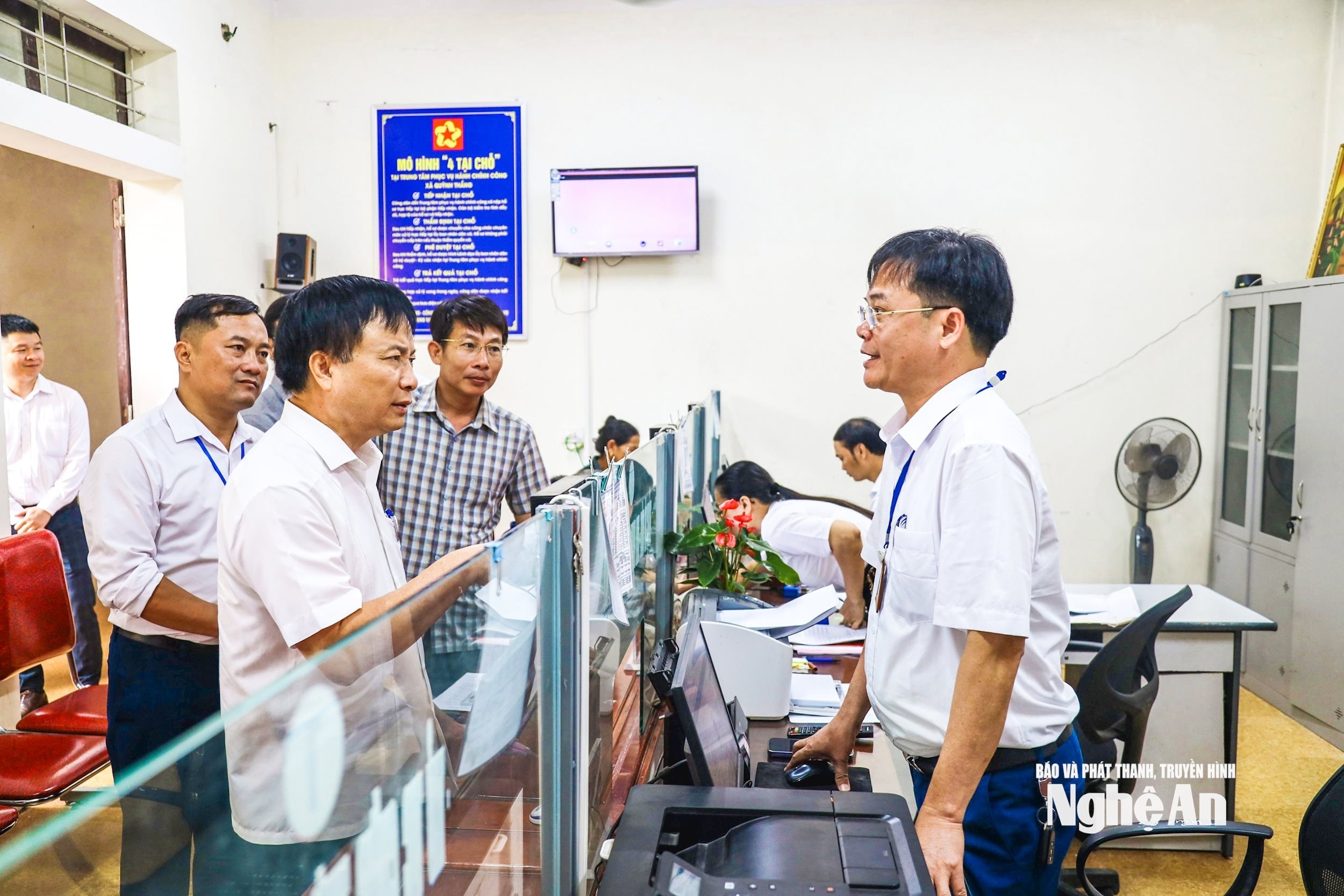 bna_ptc-bui-dinh-long-kiem-tra-anh-thanh-le-3-(1).jpg