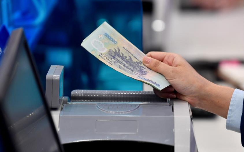 Phó Thủ tướng: Xử nghiêm trường hợp cố tình thanh toán tiền mặt để trốn thuế