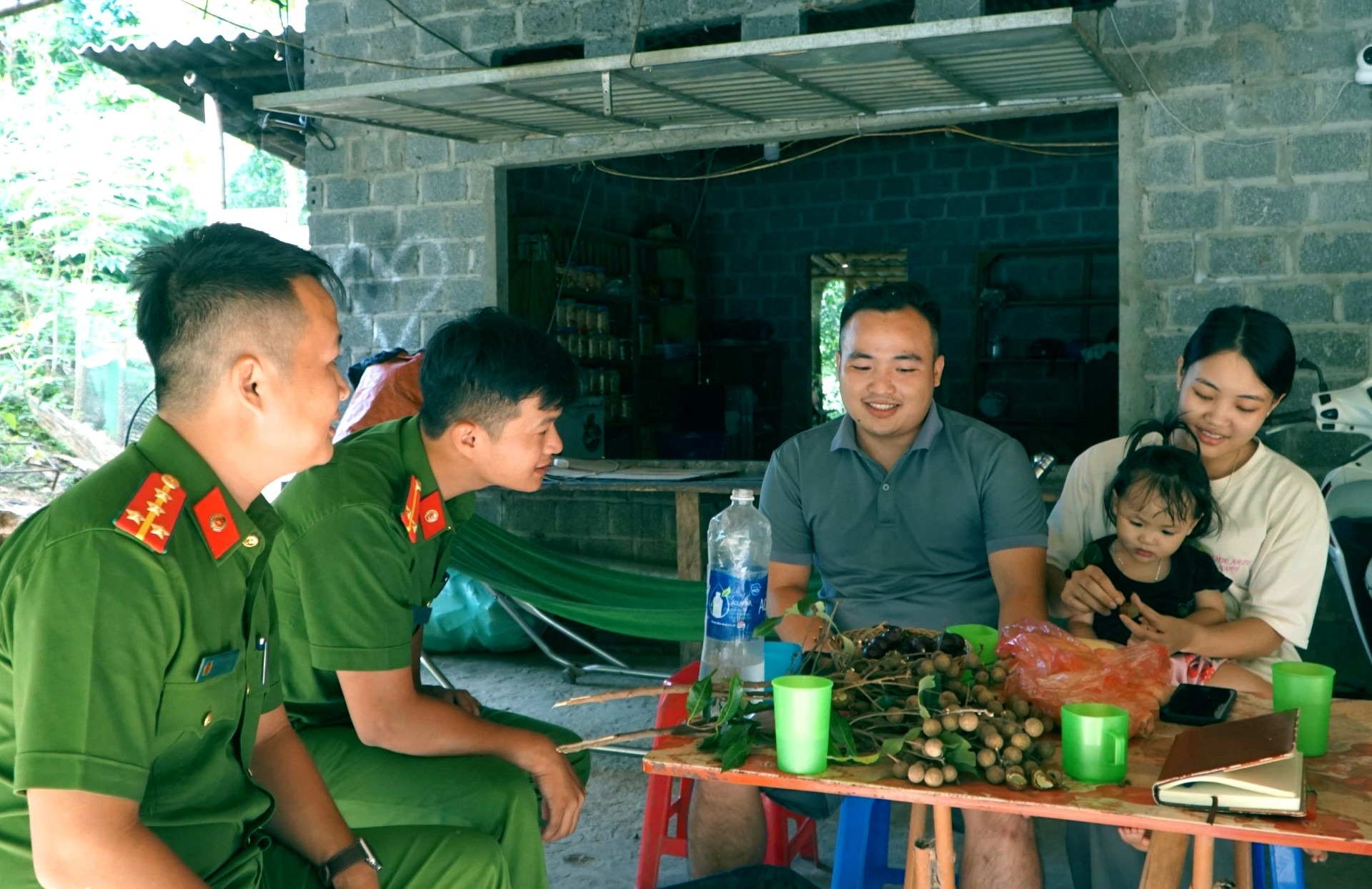 a1dai-uy-cong-an-livestream-1125.jpg?width=0&s=iq2nqKOplttK41JHZO8mDg