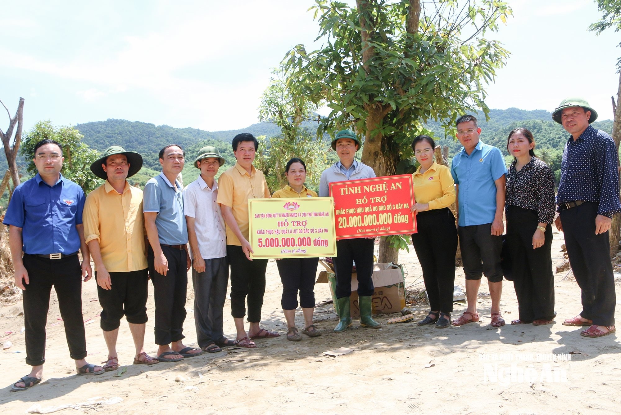 ty-dong-cho-xa-tuong-duong-phuc-vu-khac-phuc-hau-qua-thien-tai-dong-thoi-uy-ban-mttq-tinh-cung-ho-tro-5-ty-dong-cho-nhan-dan.jpg