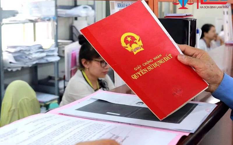 Ủy ban nhân dân tỉnh trả lời kiến nghị cử tri xã Minh Hợp về cấp Giấy chứng nhận quyền sử dụng đất