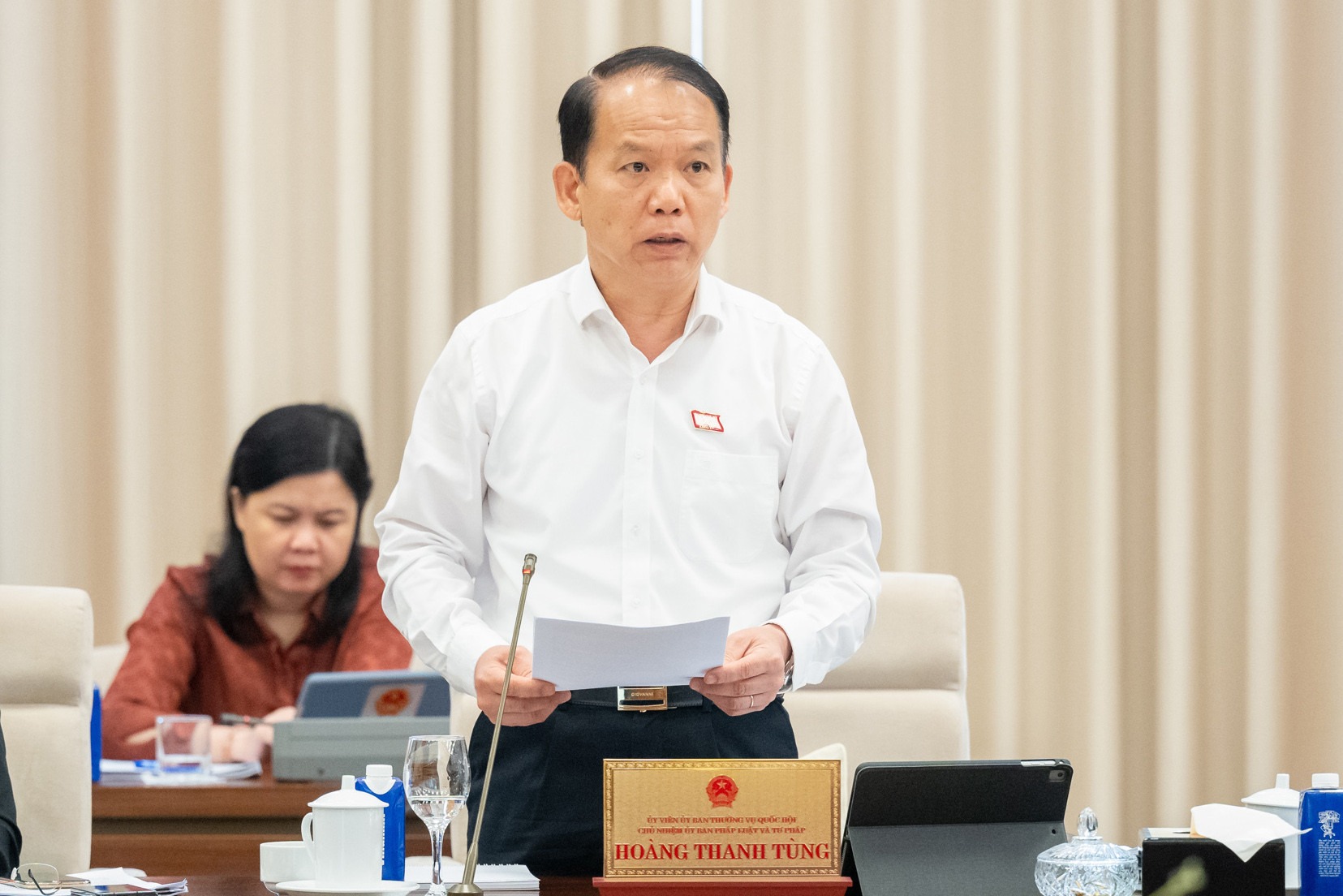 dsc-4739-chu-nhiem-ub-phap-luat-va-tu-phap-hoang-thanh-tung-1236.jpg?width=0&s=Z3J5pM6e7TDlBlohTQnR6w