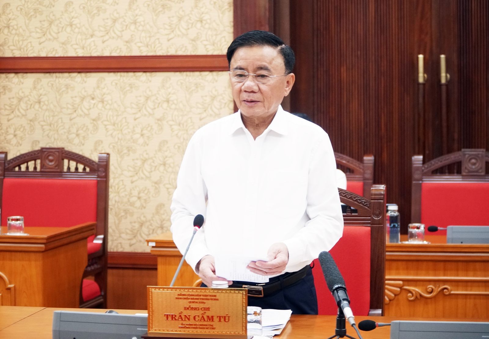 anhttbbtchuan-4169-1037.jpg?width=0&s=XaLJWo1AbdrkC_kjgWiaIA