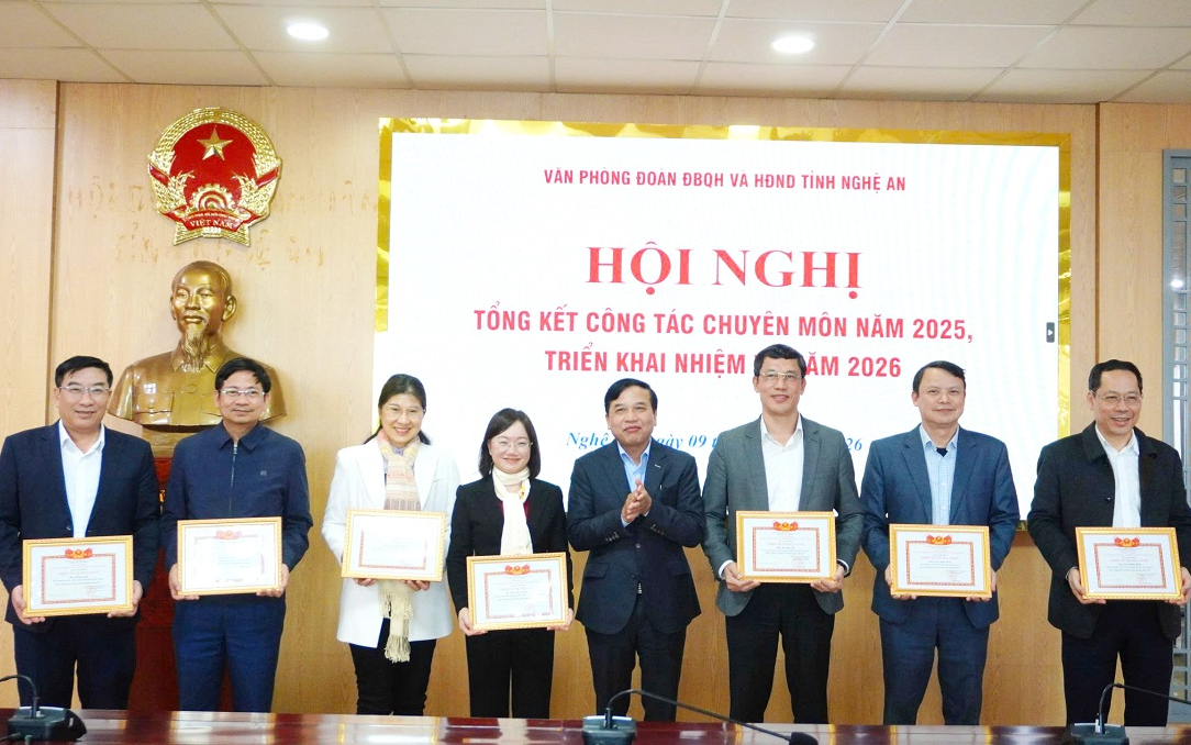 Văn phòng Đoàn ĐBQH và HĐND tỉnh tổ chức Hội nghị tổng kết công tác chuyên môn năm 2025, triển khai nhiệm vụ năm 2026