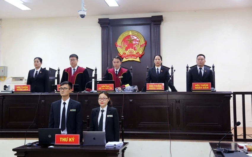 Công nhận kết quả bầu Trưởng đoàn, Phó Trưởng đoàn Hội thẩm Tòa án nhân dân các khu vực thuộc tỉnh Nghệ An nhiệm kỳ 2021 – 2026