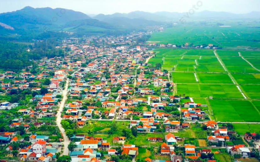 Khẩn trương gỡ vướng, giải quyết dứt điểm tình trạng chồng lấn ranh giới đất đai tại xã Quỳnh Sơn