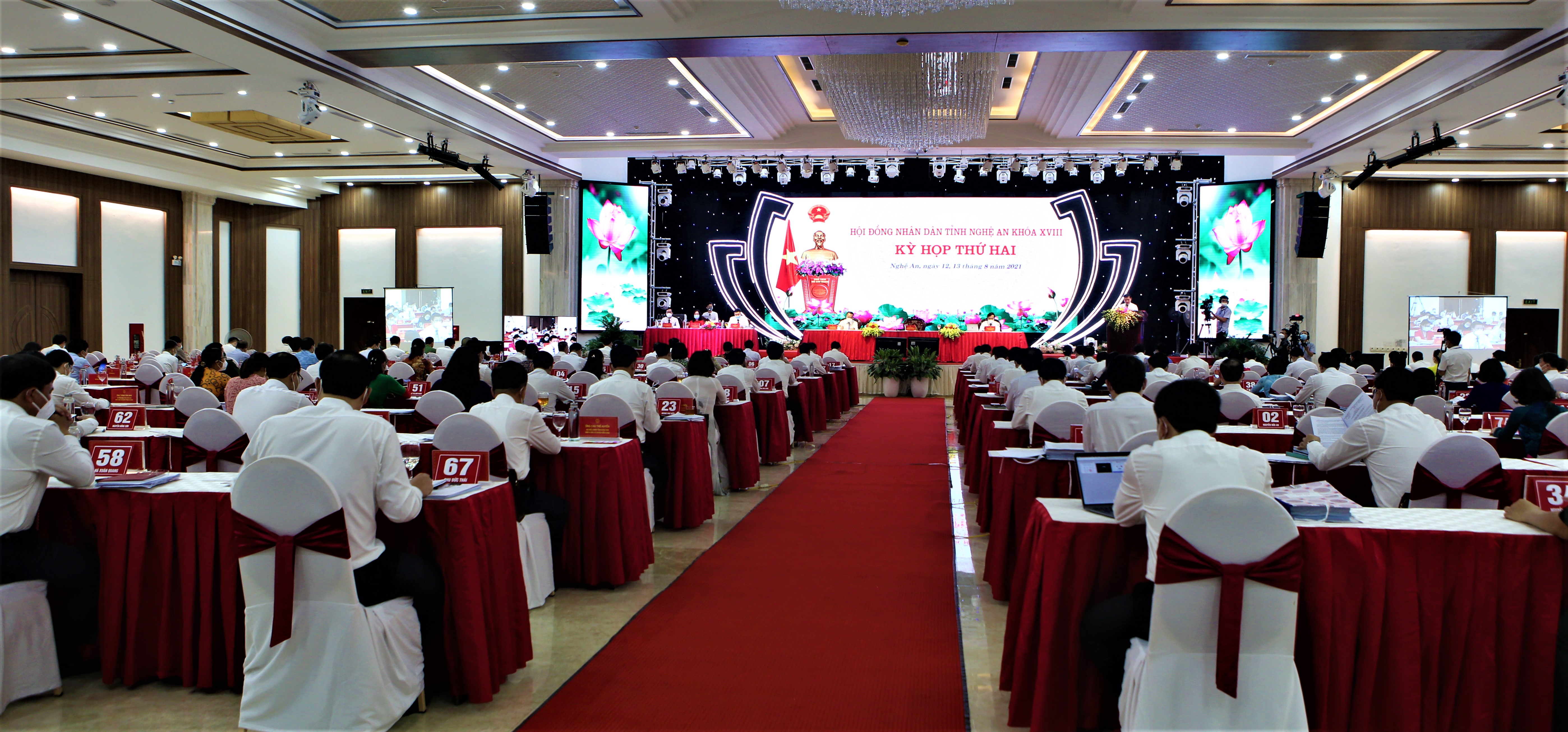 Kỳ họp thứ 4, HĐND tỉnh khóa XVIII: NIỀM TIN VÀ KỲ VỌNG