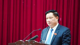 Mỗi một đại biểu dân cử  phải luôn là cầu nối tin cậy giữa Đảng, chính quyền với Nhân dân *