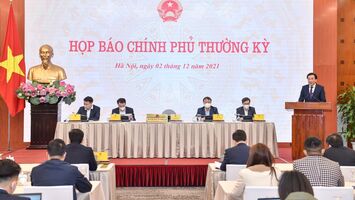 Tập trung thúc đẩy sản xuất kinh doanh; mở rộng hỗ trợ đối tượng gặp khó khăn do dịch COVID-19
