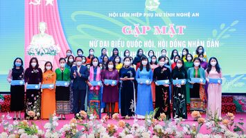 Nghệ An: Tọa đàm "Tư duy và hành động của nữ đại biểu dân cử, nữ lãnh đạo, quản lý"