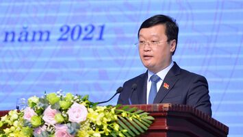 Chủ tịch UBND tỉnh Nguyễn Đức Trung nhấn mạnh 5 nội dung trọng tâm phát triển KT-XH năm 2022