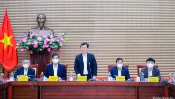 Chủ tịch UBND tỉnh: Không để gián đoạn, chậm trễ công việc sau kỳ nghỉ Tết