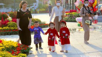 Xuân đã về trên phố