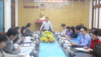 Thường trực HĐND huyện Quỳnh Lưu xem xét kết quả giám sát công tác quản lý và thực hiện các dự án đầu tư công