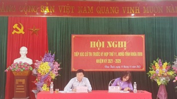 Đồng chí Phó Bí thư Thường trực Tỉnh ủy Nguyễn Văn Thông tiếp xúc cử tri huyện Quỳ Châu