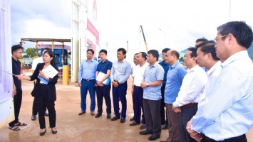 Đoàn công tác của Ban chỉ đạo Trung ương về tổng kết Nghị quyết 26 khảo sát thực tế tại các địa phương ở Nghệ An