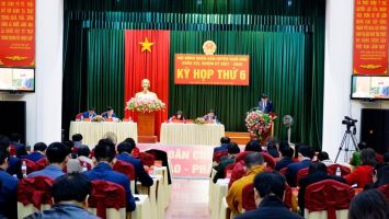 Phó Chủ tịch Thường trực HĐND tỉnh Nguyễn Nam Đình dự kỳ họp HĐND huyện Nam Đàn