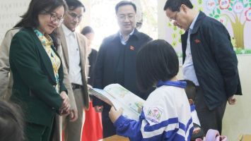 Giám sát việc thực hiện đổi mới chương trình, sách giáo khoa giáo dục phổ thông tại huyện Quỳ Châu