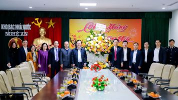 Lãnh đạo tỉnh thăm, động viên các đơn vị ngành Tài chính trực ngày làm việc cuối năm 2022