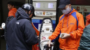 Bộ Tài chính lên tiếng việc giá xăng tăng kỷ lục