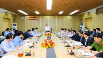 Chủ tịch UBND tỉnh: 8 nhiệm vụ trọng tâm của ngành GTVT trong thời gian tới