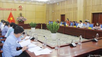 Đoàn ĐBQH tỉnh đề nghị UBND tỉnh quan tâm giải quyết các kiến nghị của cử tri