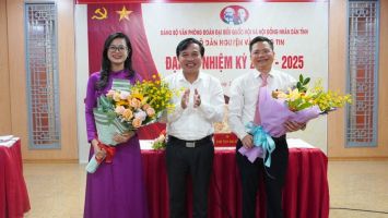 Chi bộ Dân nguyện và Thông tin phấn đấu xây dựng “chi bộ 5 tốt, đảng viên 5 tốt”