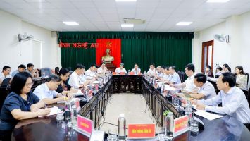 Chủ tịch UBND tỉnh Nguyễn Đức Trung tiếp công dân định kỳ tháng 6/2022