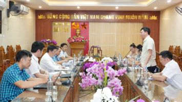 Đề xuất thành lập trung tâm đấu thầu trang thiết bị, thuốc, vật tư y tế, hoá chất của tỉnh