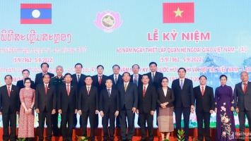 Nghệ An trọng thể kỷ niệm 60 năm Ngày thiết lập quan hệ ngoại giao Việt Nam - Lào