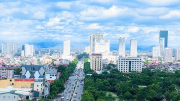 Chuyên gia Trần Đình Thiên: Kết nối quốc tế, hội tụ nguồn lực cho TP. Vinh vẫn là ưu tiên số một để tạo ra đầu tàu, động lực phát triển