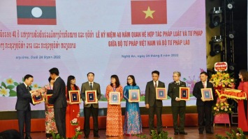 Nâng tầm hợp tác pháp luật và tư pháp, vun đắp quan hệ hữu nghị đặc biệt Việt - Lào